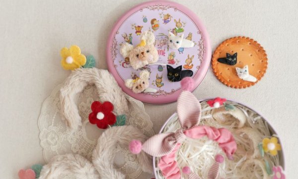 Photo9: white kitty hairpin (9)