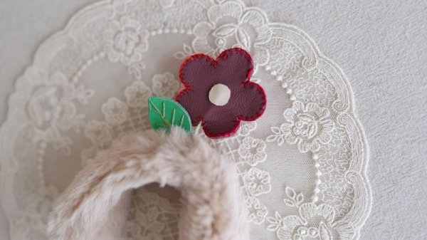 Photo3: 2 side to use red plush & leather flower headband (3)