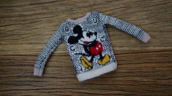 Photo3: 2 side to wear Gucci Mickey sweater  (3)