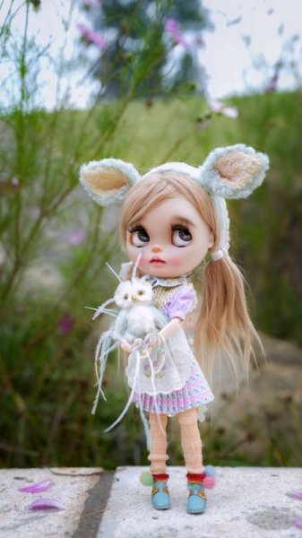 Photo6: lamb ears headband (of Tulips in the Rain) (6)