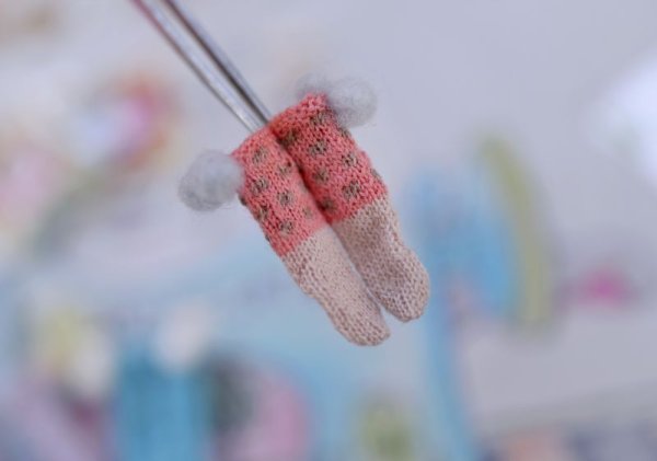 Photo2: orange pink dots pompom socks (2)