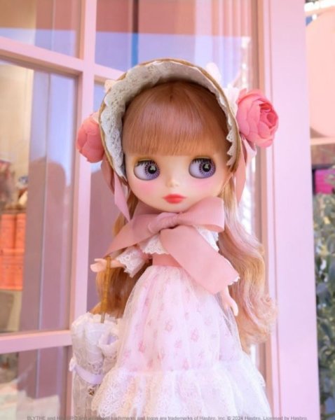 Photo1: Pre-order CWC Limited Neo Blythe Doll  “Coquette Lumiere” (ready to ship at 3/29th) (1)