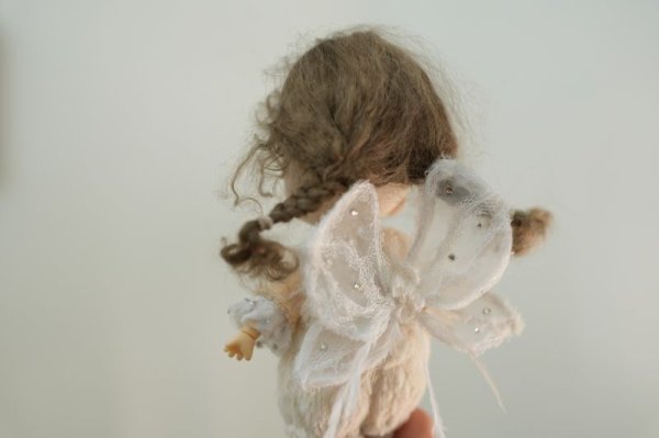 Photo5: White translucent butterfly wings (5)